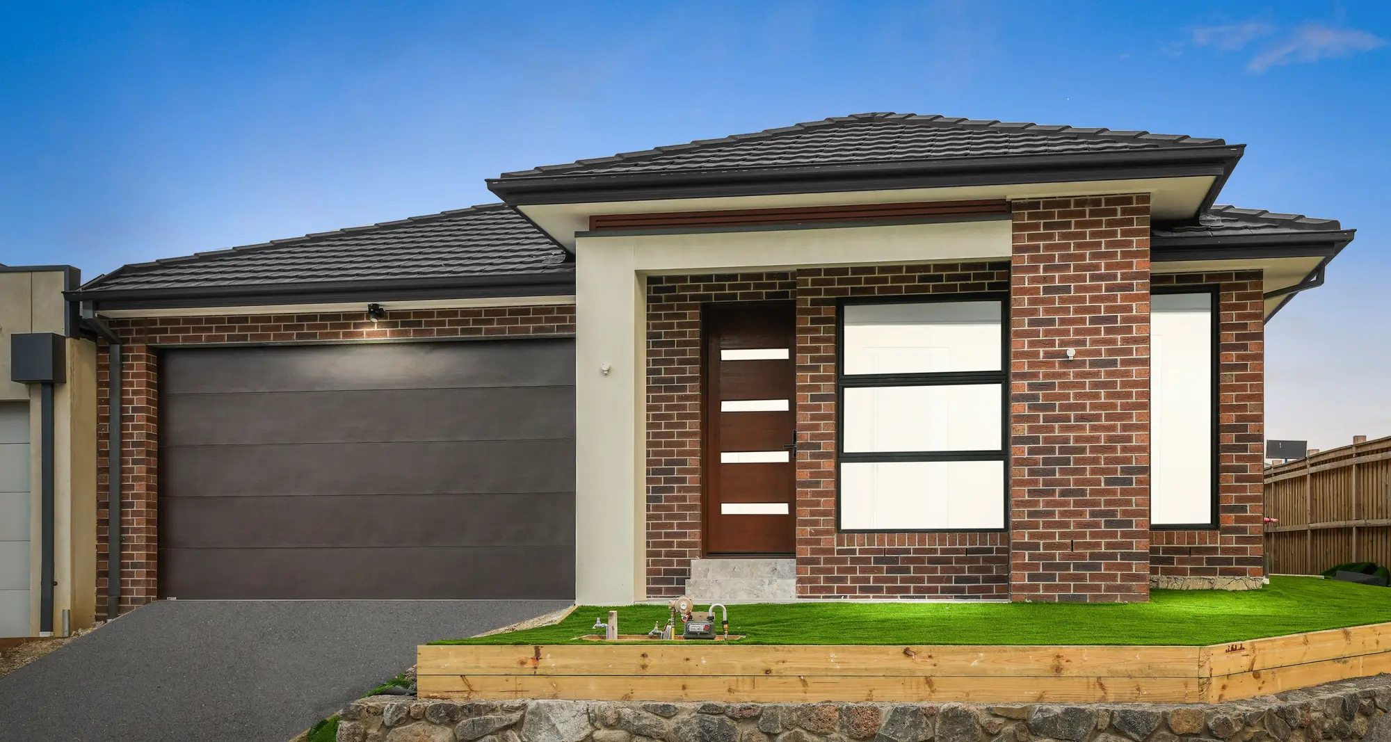 Single-storey brick family home, Donnybrook, VIC